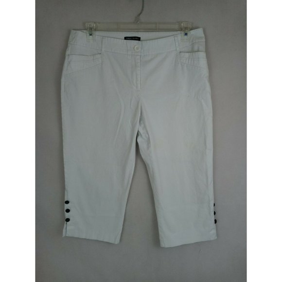 Tribal Studio Women's White Capri Pants With Button Accents Size 12P - Picture 4 of 9